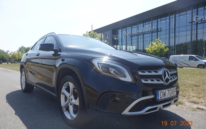 Mercedes-Benz GLA cena 89900 przebieg: 69850, rok produkcji 2018 z Wrocław małe 667